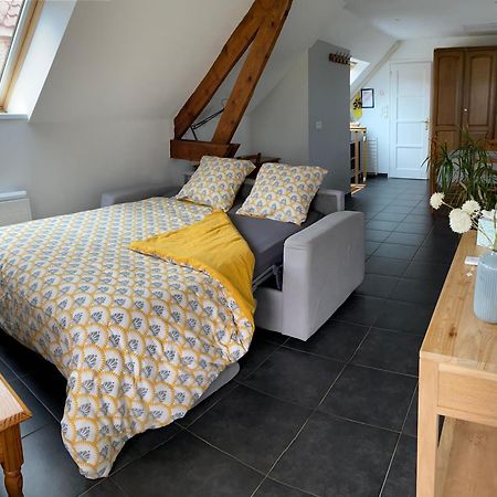Sur La Route Des Monts Apartman Bailleul  Kültér fotó