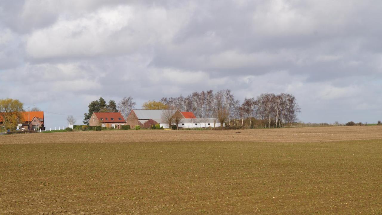 Sur La Route Des Monts Apartman Bailleul  Kültér fotó