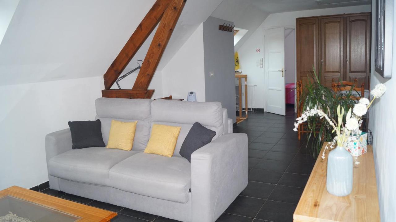 Sur La Route Des Monts Apartman Bailleul  Kültér fotó