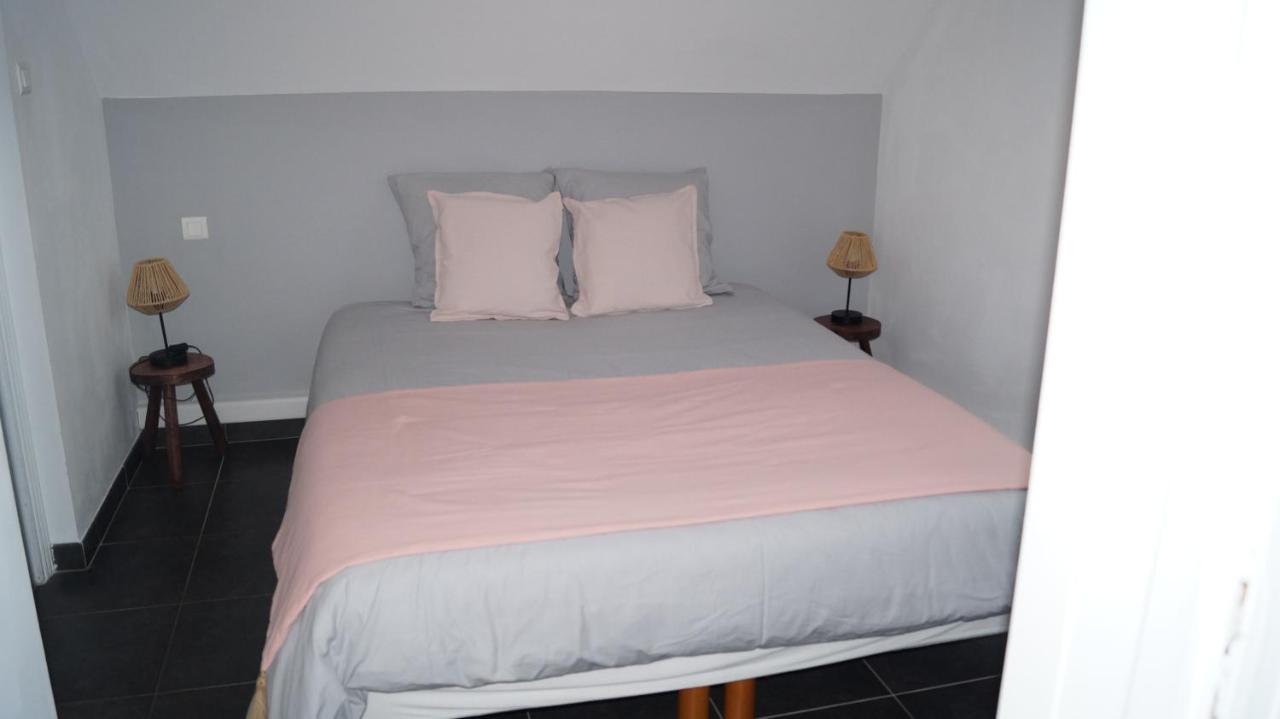 Sur La Route Des Monts Apartman Bailleul  Kültér fotó