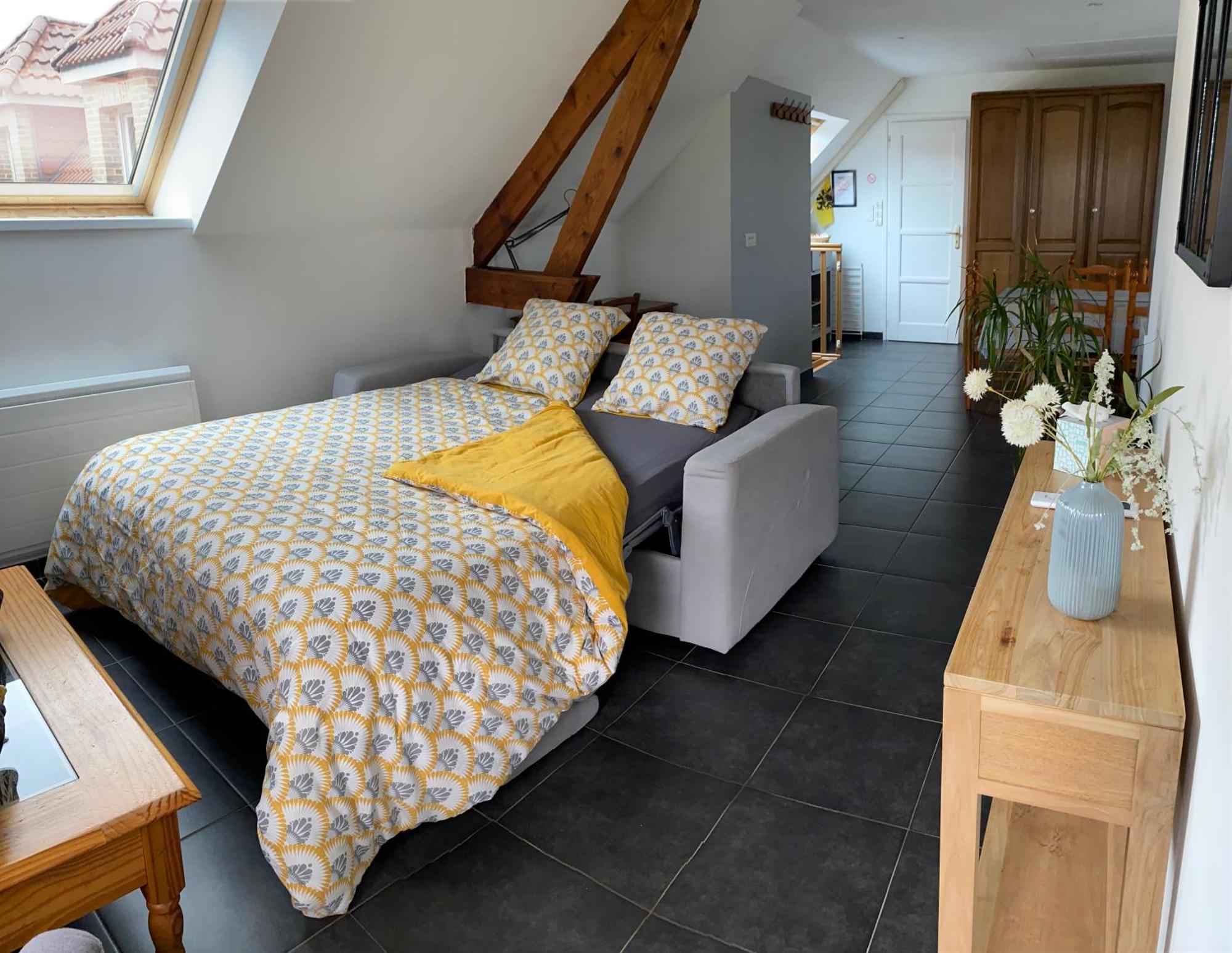 Sur La Route Des Monts Apartman Bailleul  Kültér fotó